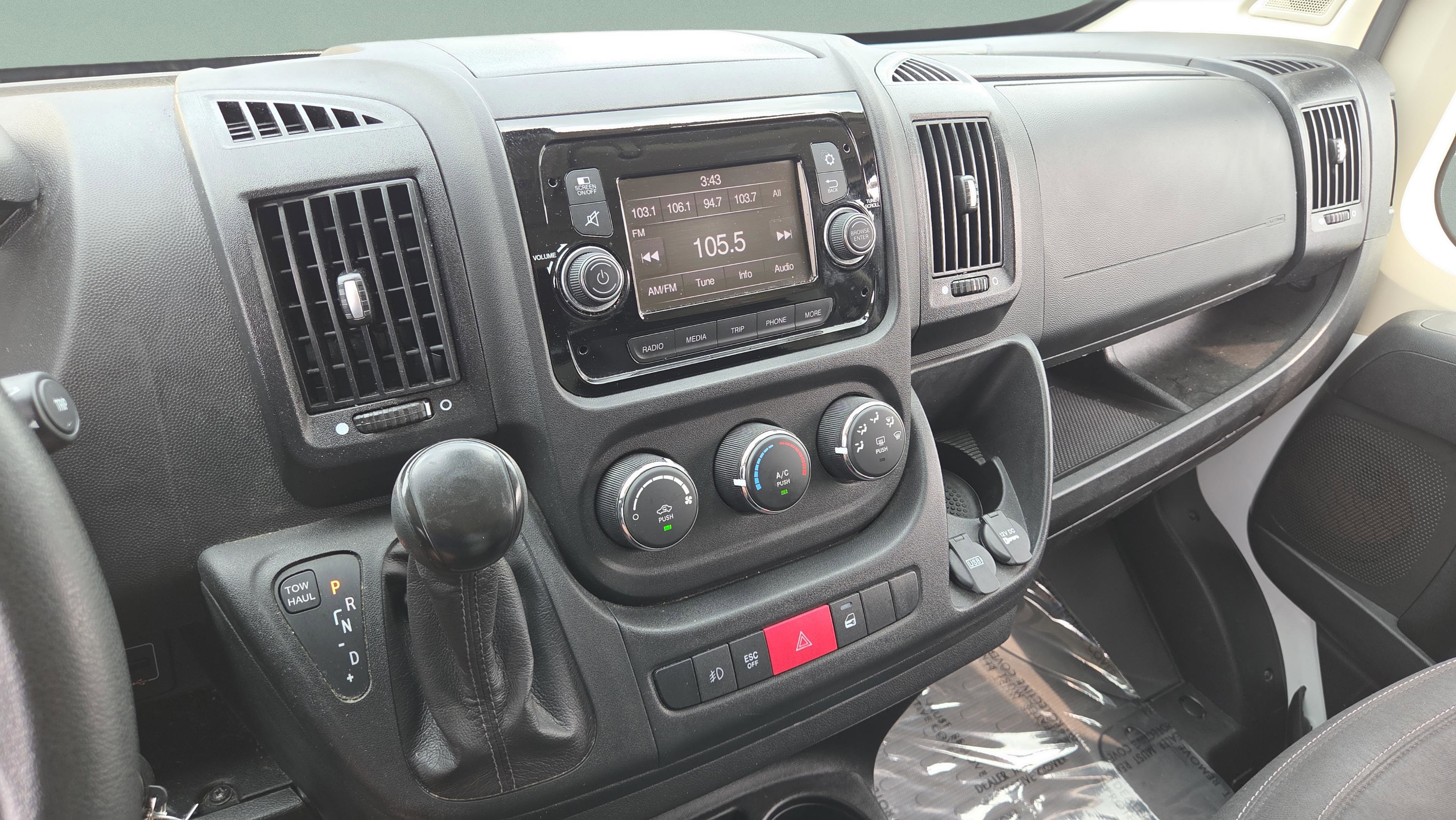 Used 2021 RAM ProMaster 3500 w/ Convenience Group FWD image 25