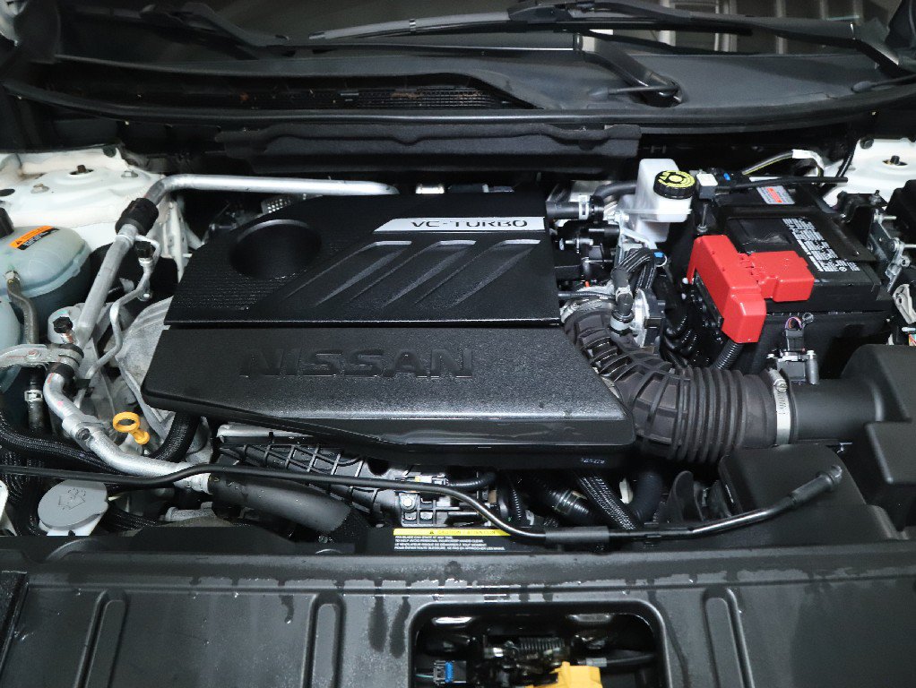 Used 2023 Nissan Rogue SV AWD/4WD image 35