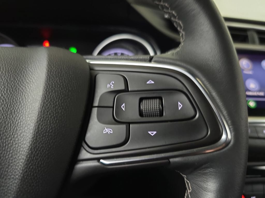 Used 2023 Buick Encore GX Preferred w/ Cold Weather Comfort Package AWD/4WD image 20