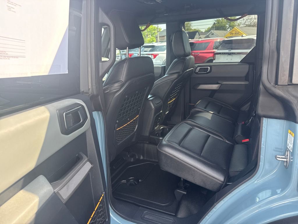 Used 2023 Ford Bronco Badlands AWD/4WD image 12