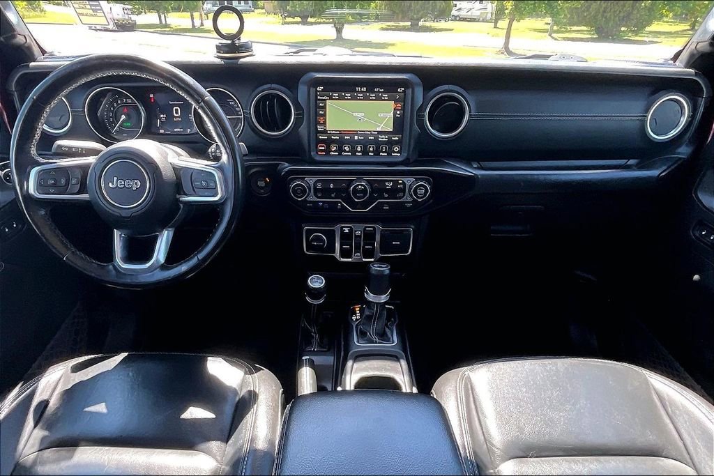 Used 2021 Jeep Wrangler Unlimited Sahara w/ Cold Weather Group AWD/4WD image 12