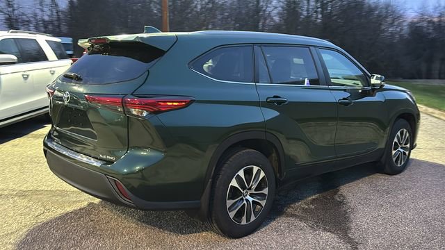 Used 2023 Toyota Highlander XLE w/ Protection Package #3 (TMS) image 29
