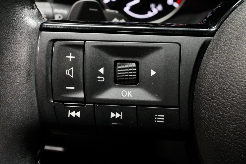 Certified 2023 Nissan Rogue SL AWD/4WD image 27