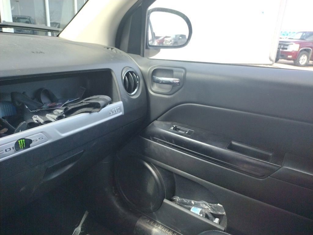 Used 2016 Jeep Compass Sport w/ Power Value Group FWD image 20