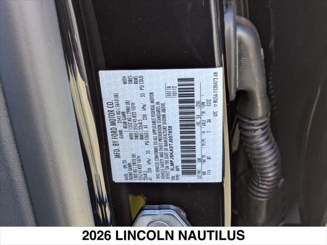New 2026 Lincoln Nautilus Reserve w/ Jet Appearance Package AWD/4WD image 15