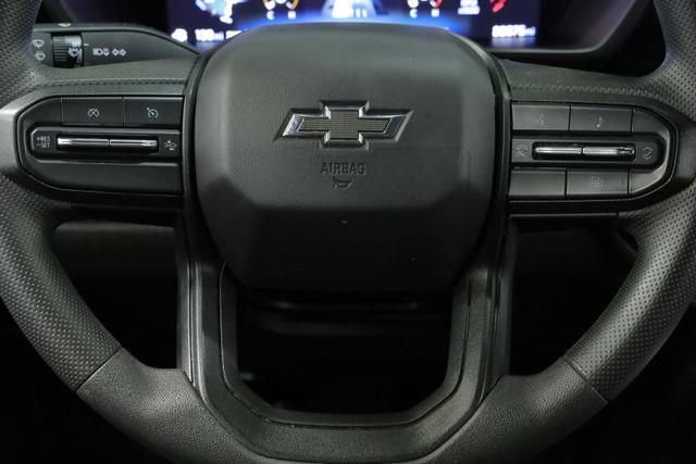 Used 2025 Chevrolet Colorado Trail Boss AWD/4WD image 14