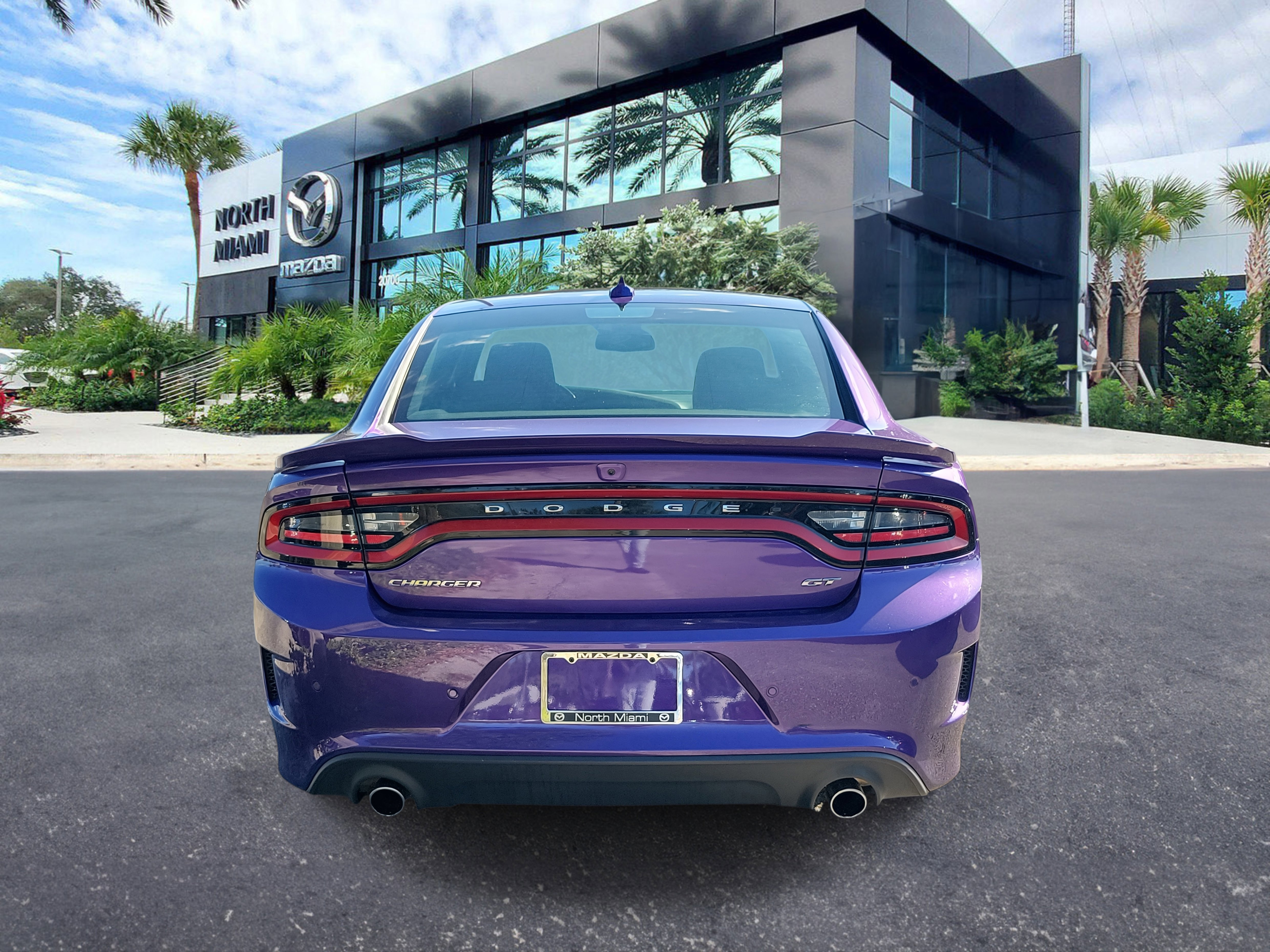 Used 2023 Dodge Charger GT image 4