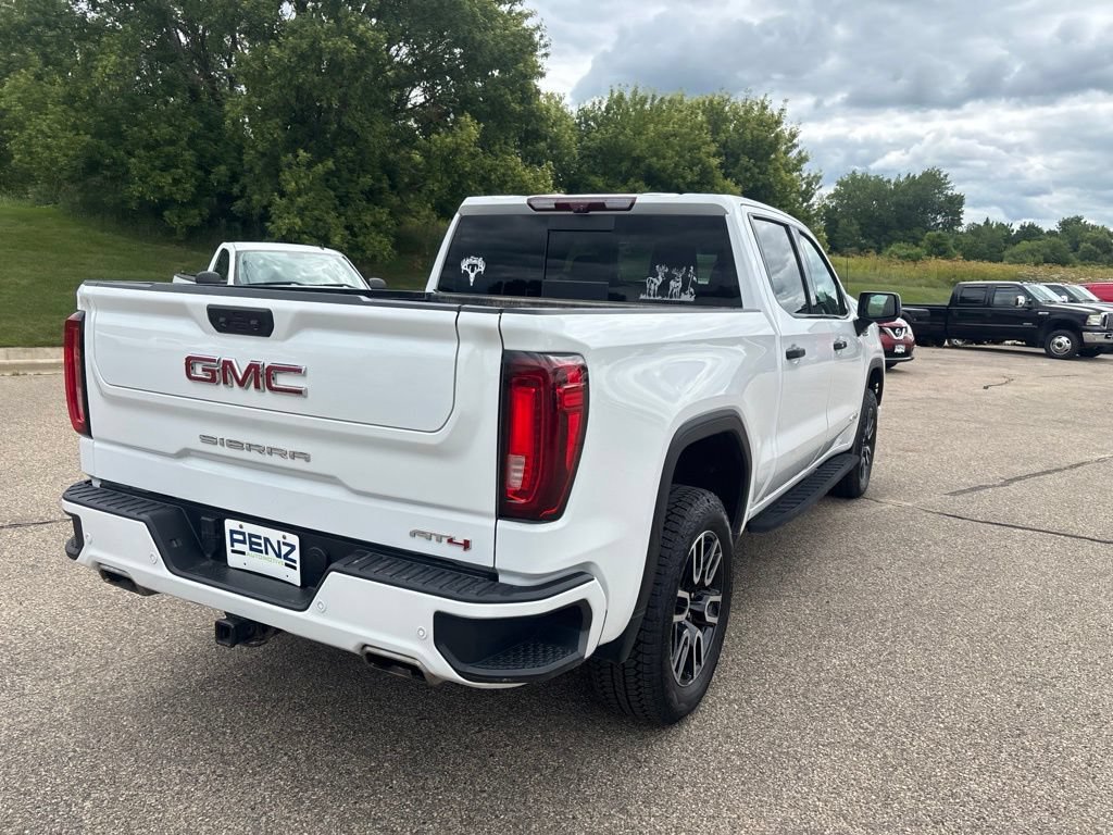 Used 2022 GMC Sierra 1500 AT4 w/ AT4 Premium Package AWD/4WD image 5