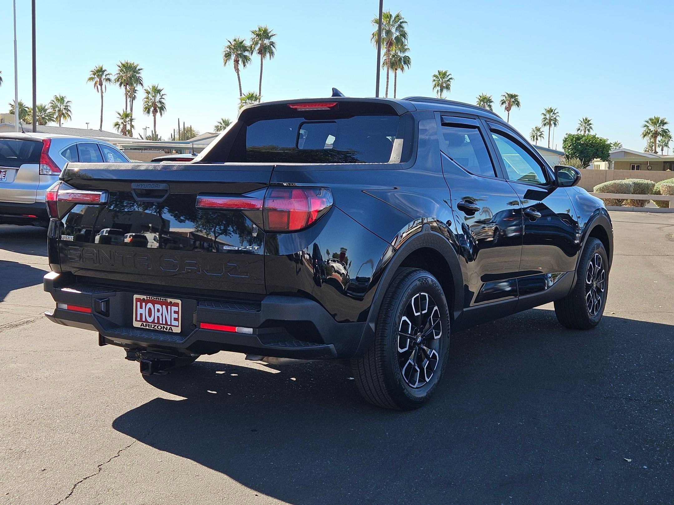 Used 2022 Hyundai Santa Cruz SEL Premium image 5