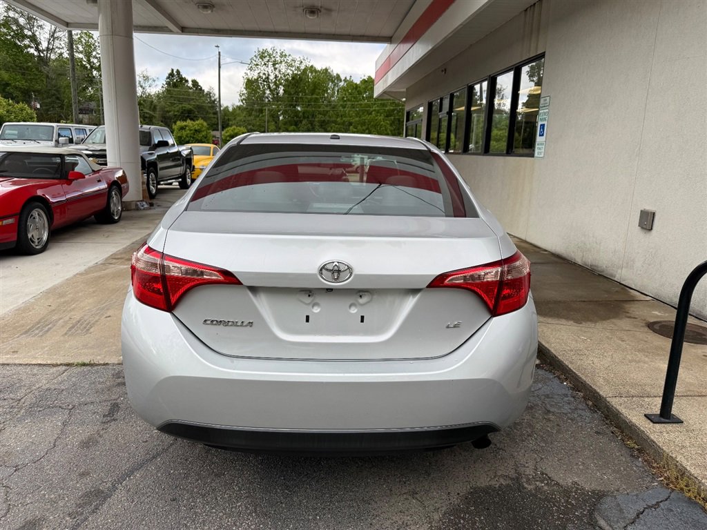 Used 2017 Toyota Corolla LE w/ LE Premium Package FWD image 10