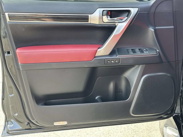 Used 2023 Lexus GX 460 Luxury w/ Sport Design Package AWD/4WD image 8