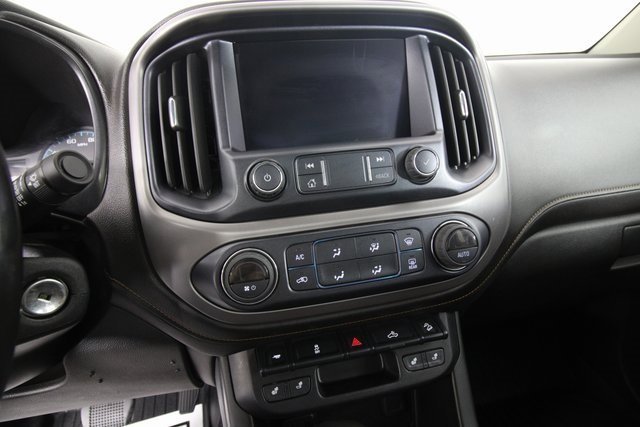 Used 2022 GMC Canyon AT4 w/ Trailering Package image 17