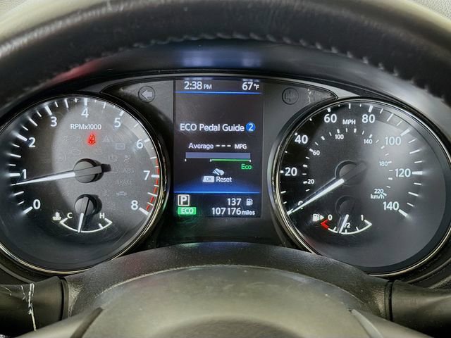 Used 2020 Nissan Rogue SV FWD image 13