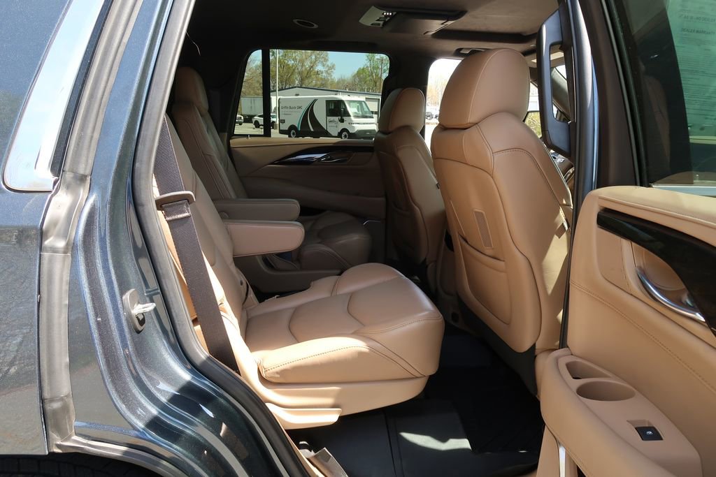 Certified 2020 Cadillac Escalade Platinum image 35