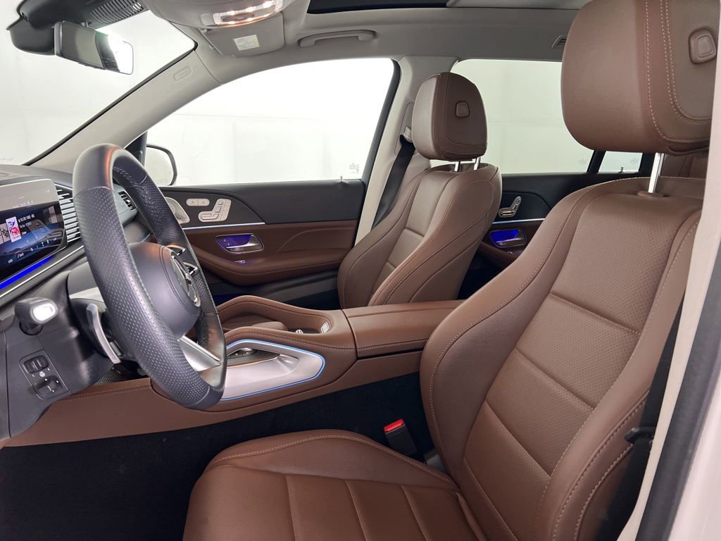 Certified 2024 Mercedes-Benz GLS 450 4MATIC image 3