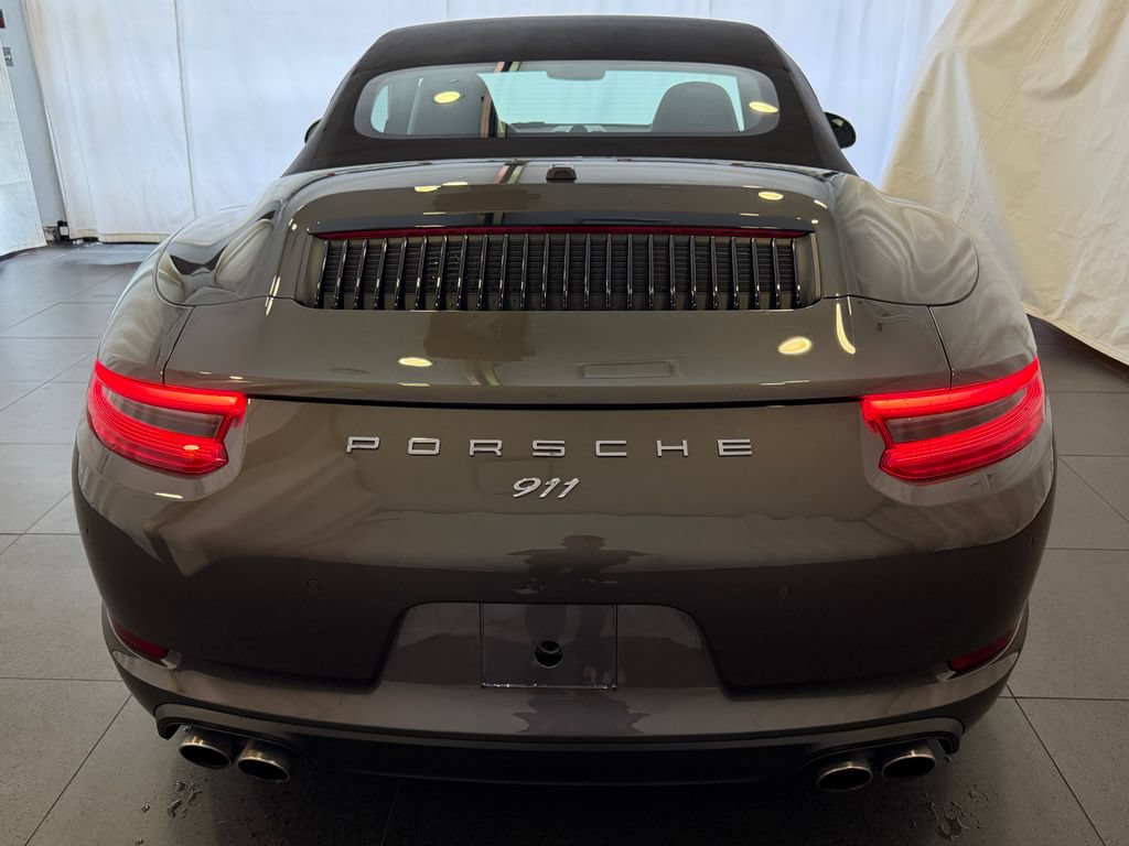 Used 2017 Porsche 911 Carrera S RWD image 8