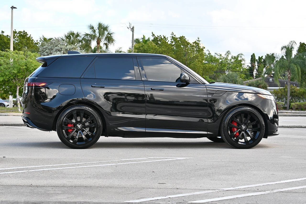 Used 2025 Land Rover Range Rover Sport Dynamic SE image 25