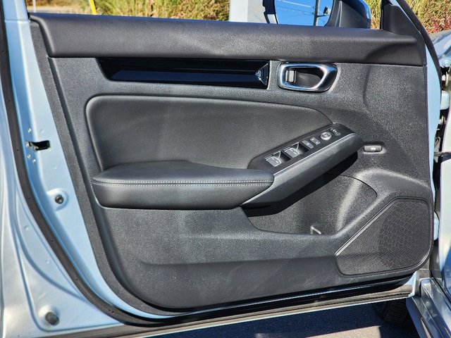 Used 2022 Honda Civic Touring image 19