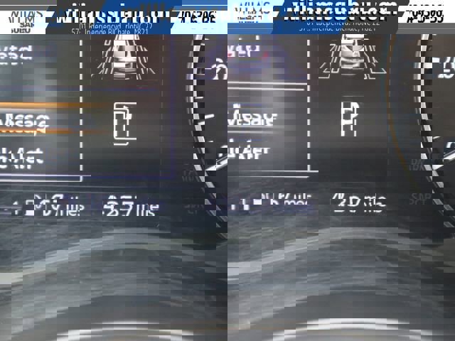 Used 2021 Nissan Kicks SR image 25