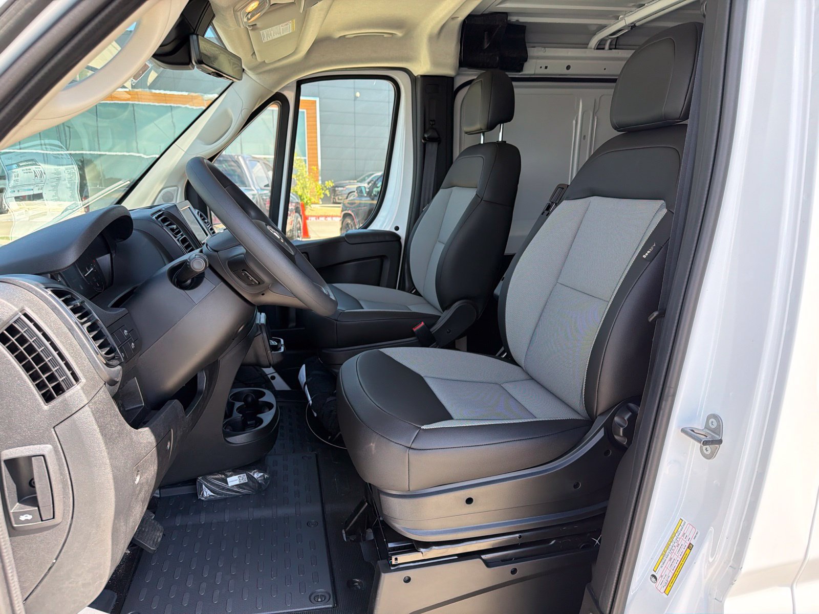 New 2027 RAM ProMaster 1500 w/ Safety Group FWD image 14