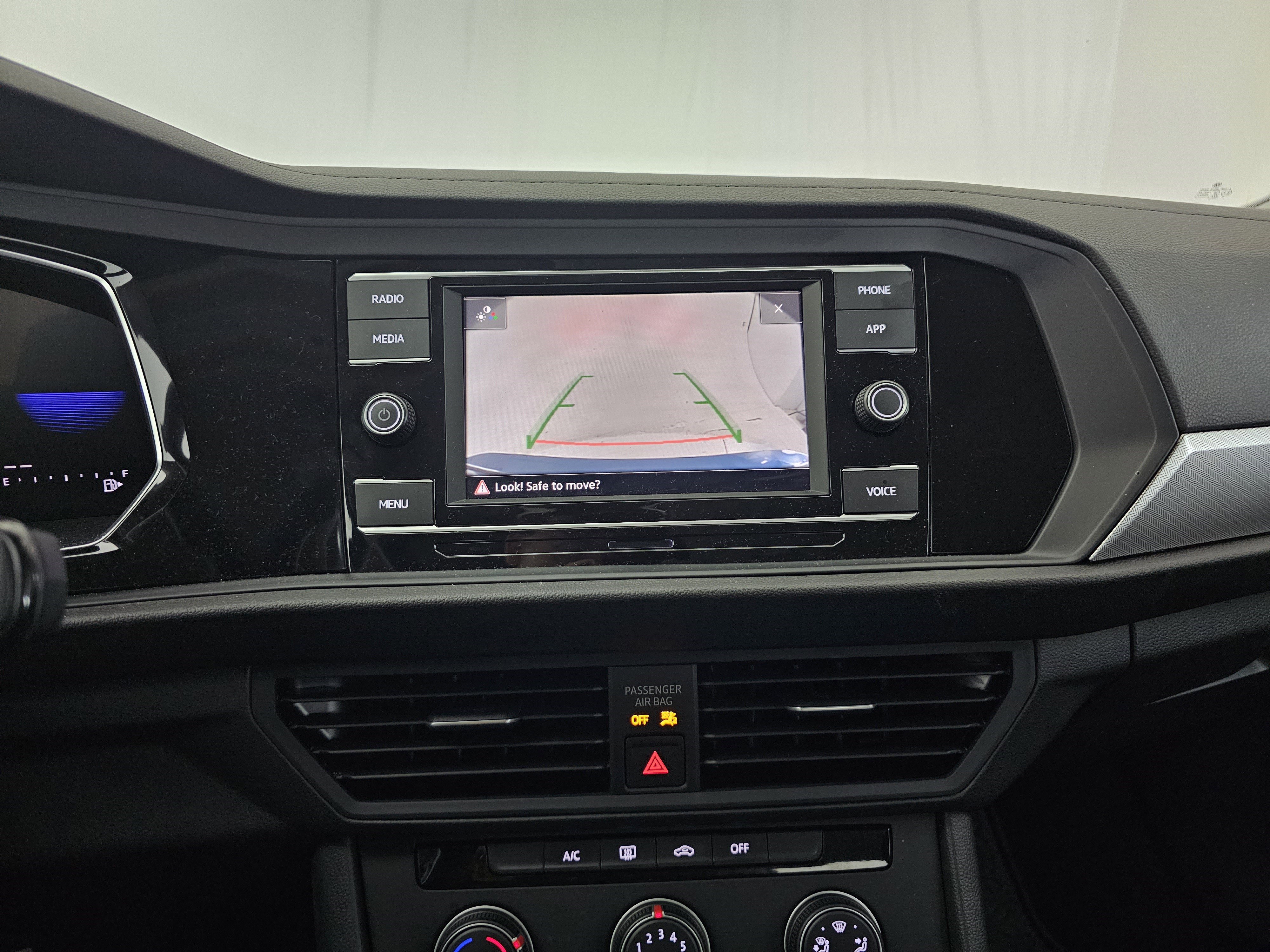 Used 2023 Volkswagen Jetta S image 26