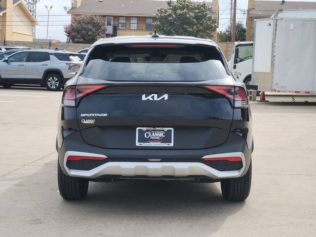 Used 2025 Kia Sportage EX FWD image 13
