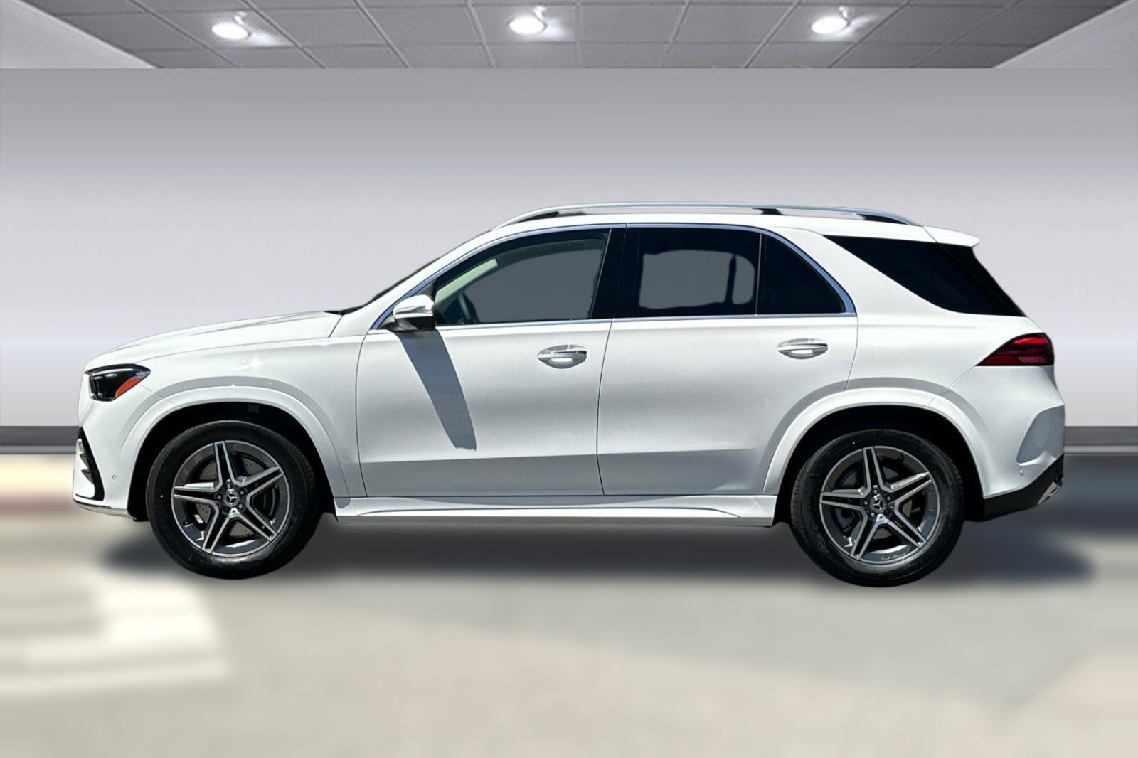 New 2026 Mercedes-Benz GLE 450 4MATIC image 2