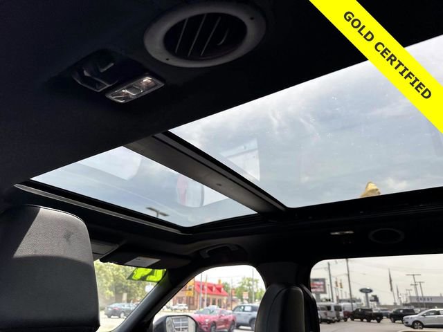 Certified 2024 Ford Explorer ST-Line w/ Class IV Trailer Tow Package AWD/4WD image 8