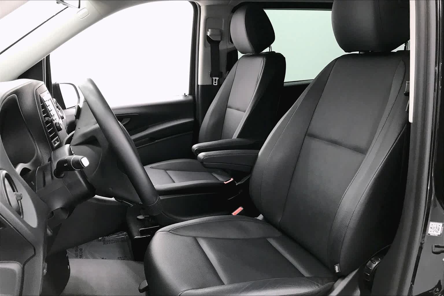 Used 2019 Mercedes-Benz Metris Passenger image 13