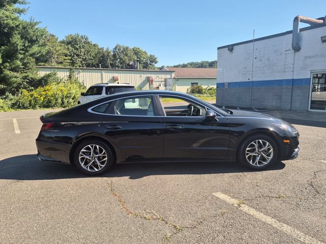 Used 2022 Hyundai Sonata SEL FWD image 4