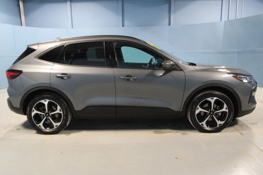 Used 2025 Ford Escape ST-Line Select w/ Tech Pack #1 AWD/4WD image 30
