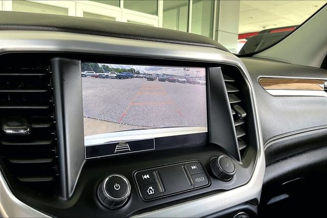Used 2023 GMC Acadia SLE w/ Elevation Edition FWD image 13