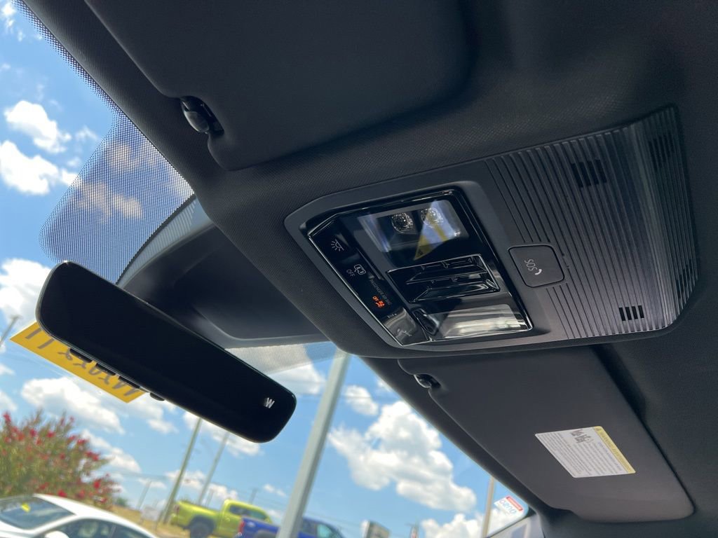 New 2026 Volkswagen Atlas Cross Sport SEL image 22