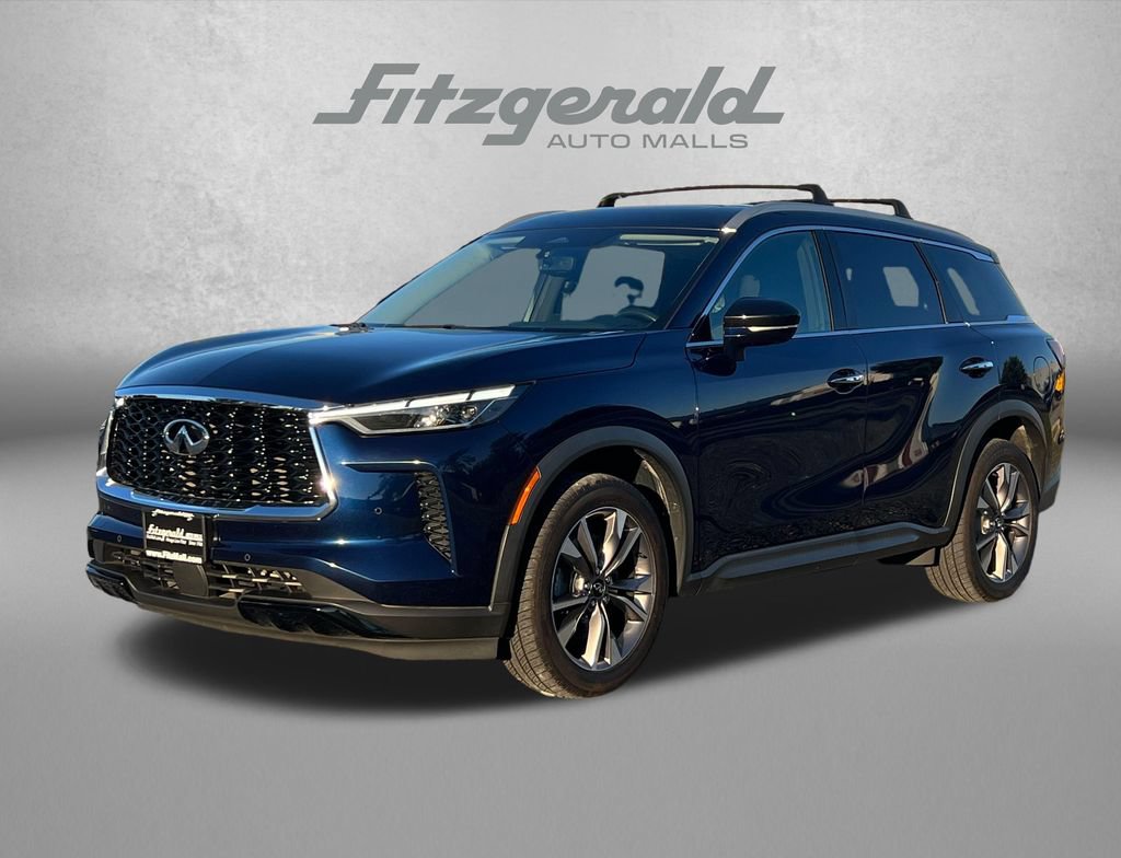 Used 2023 INFINITI QX60 Luxe AWD/4WD image 2