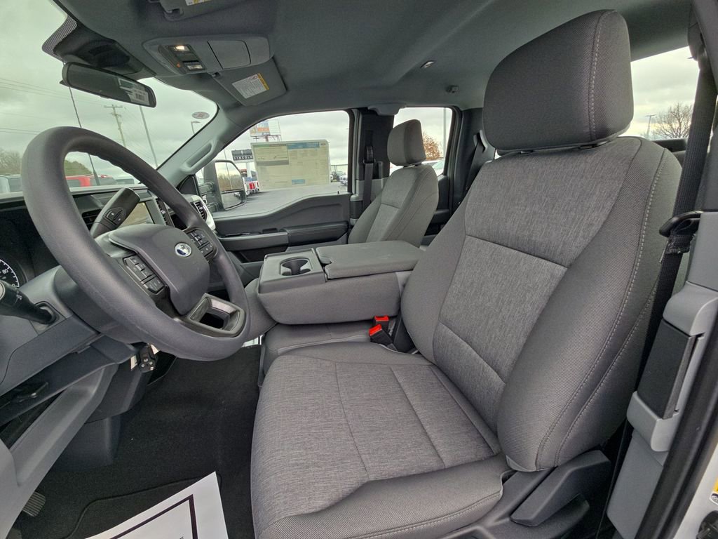 New 2026 Ford F350 XL w/ STX Appearance Package AWD/4WD image 12