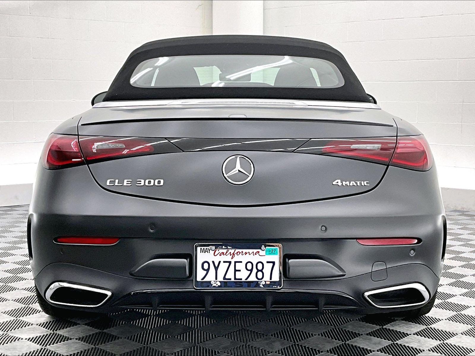 Used 2026 Mercedes-Benz CLE 300 4MATIC Cabriolet image 3
