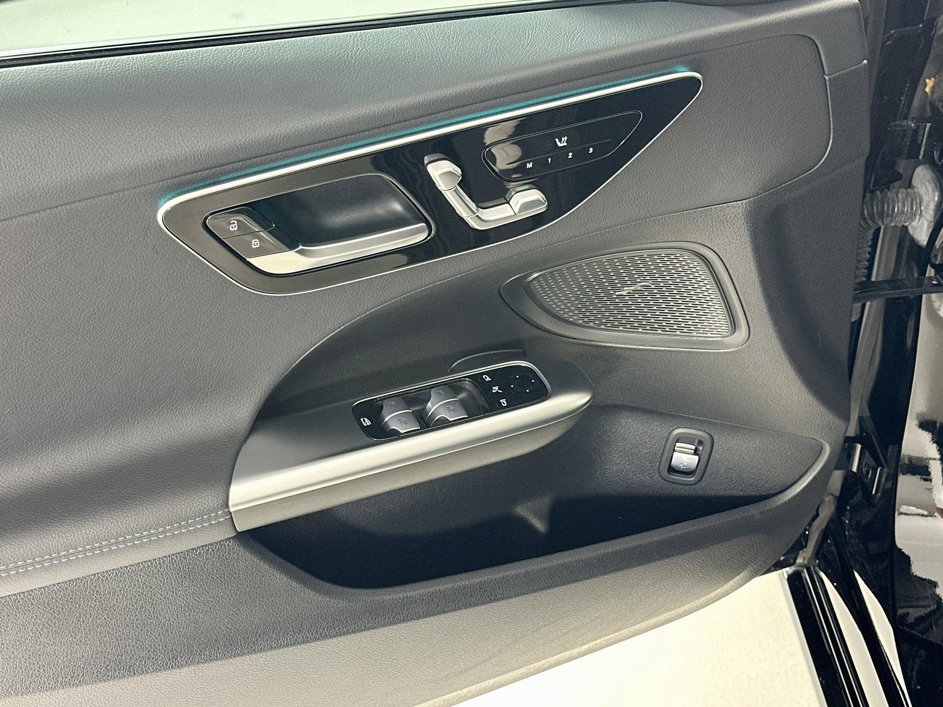 Certified 2024 Mercedes-Benz C 300 Sedan image 18