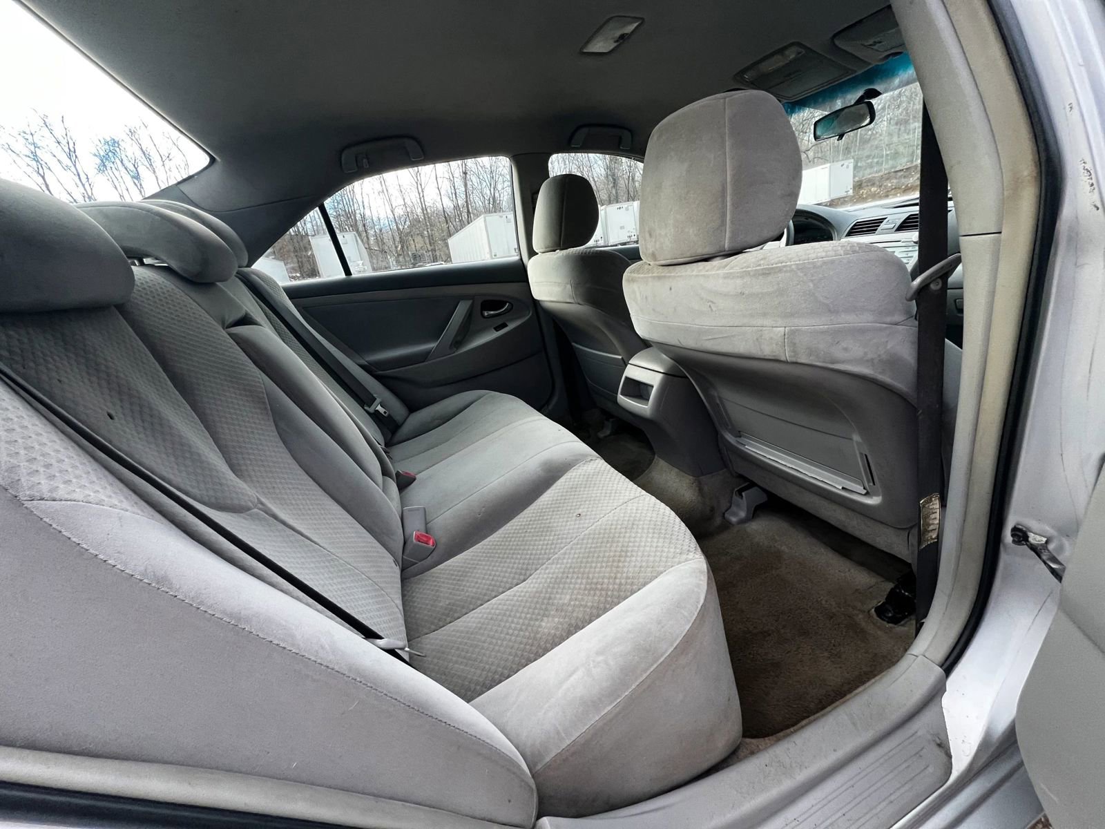 Used 2009 Toyota Camry LE FWD image 12