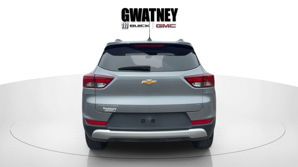 Used 2025 Chevrolet TrailBlazer LT FWD image 6