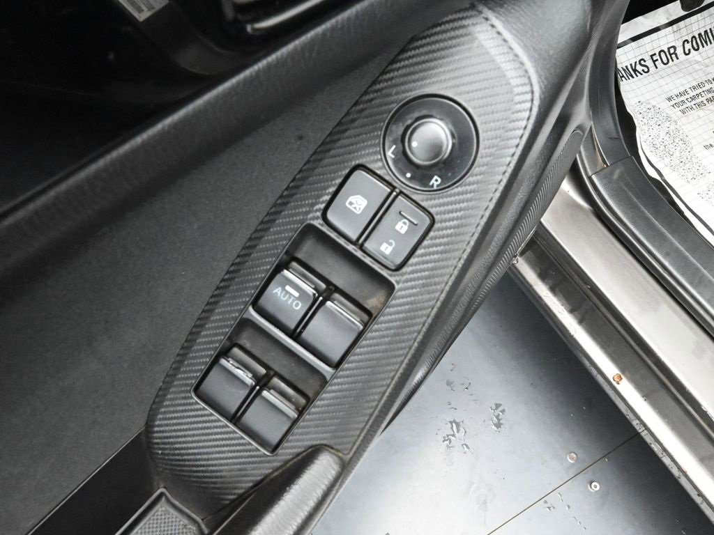 Used 2016 MAZDA MAZDA3 i Touring w/ Popular Equipment Package image 10