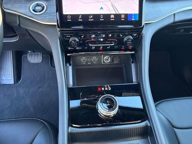 New 2025 Jeep Grand Cherokee L Limited w/ Luxury Tech Group II image 20