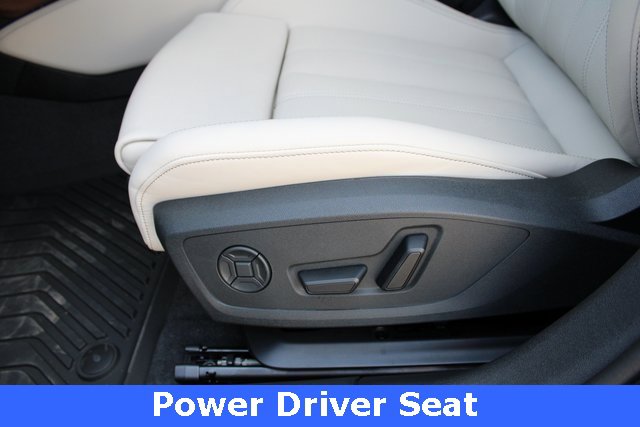 New 2025 Audi A5 2.0T Prestige image 4