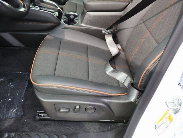 New 2026 GMC Canyon AT4 image 39