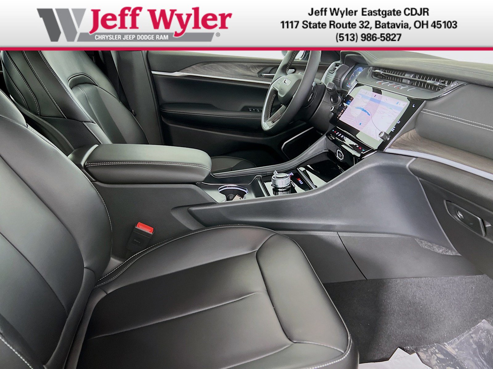 New 2026 Jeep Grand Cherokee Limited w/ Limited Altitude Package AWD/4WD image 22