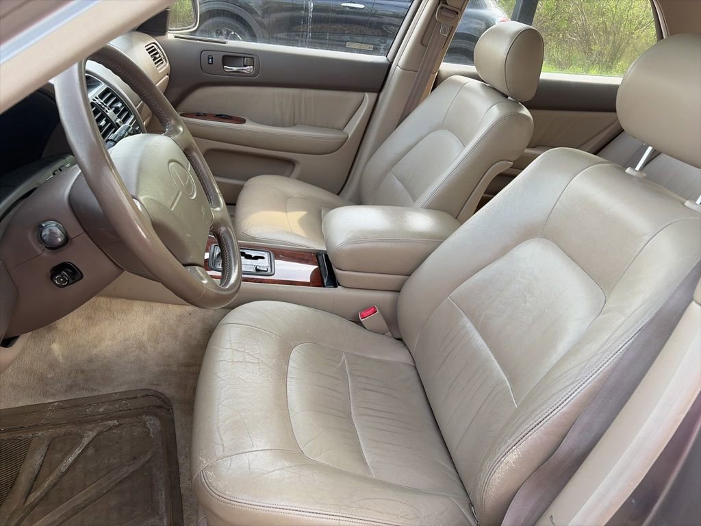 Used 1995 Lexus LS 400 RWD image 4