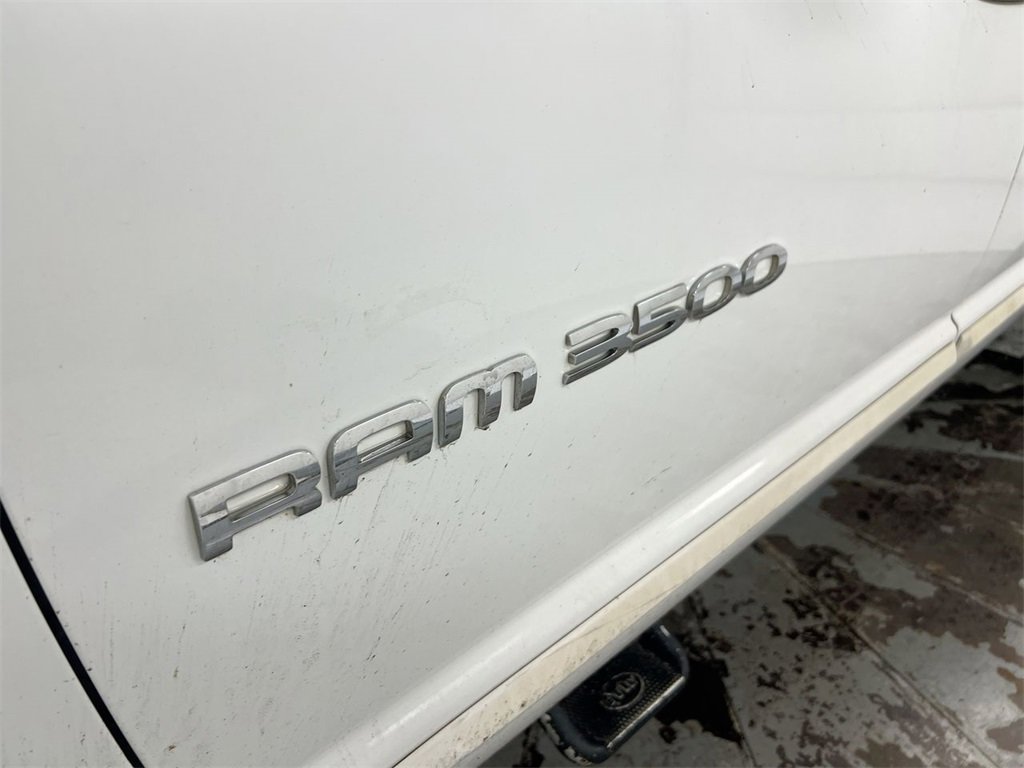 Used 2004 Dodge Ram 3500 Truck SLT w/ Sport Appearance Group image 31