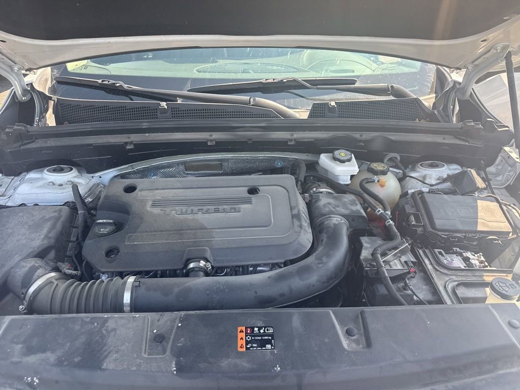 Used 2023 Buick Envision Essence w/ Sport Touring Package image 43