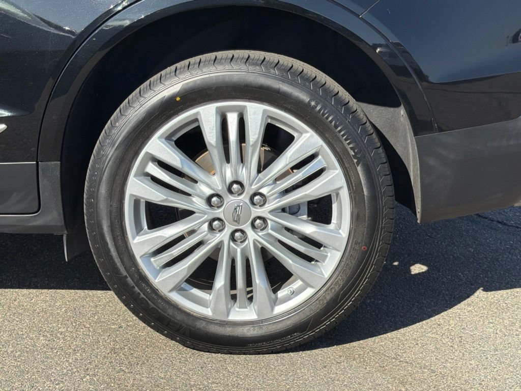 Used 2019 Cadillac XT5 Premium Luxury FWD image 18