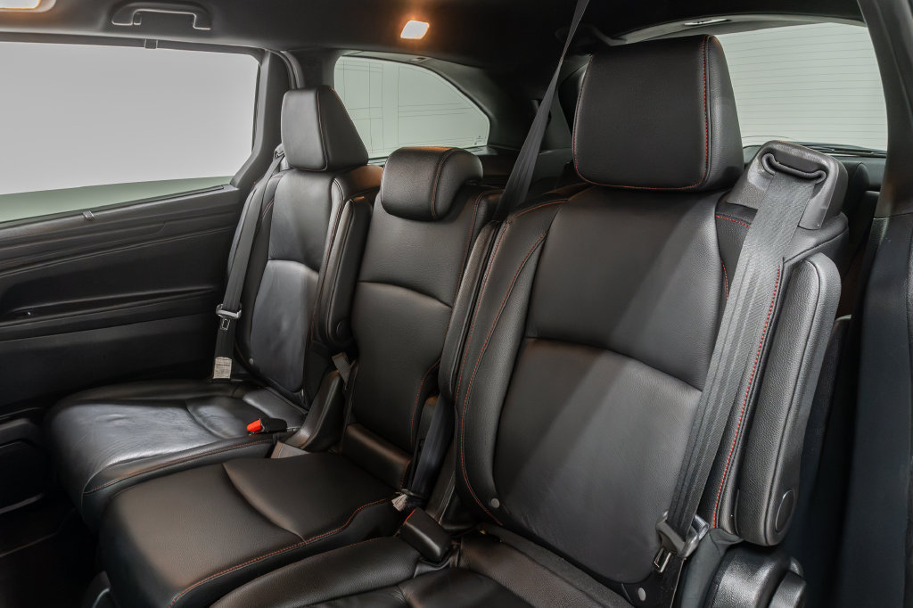 Used 2025 Honda Odyssey Sport-L image 24