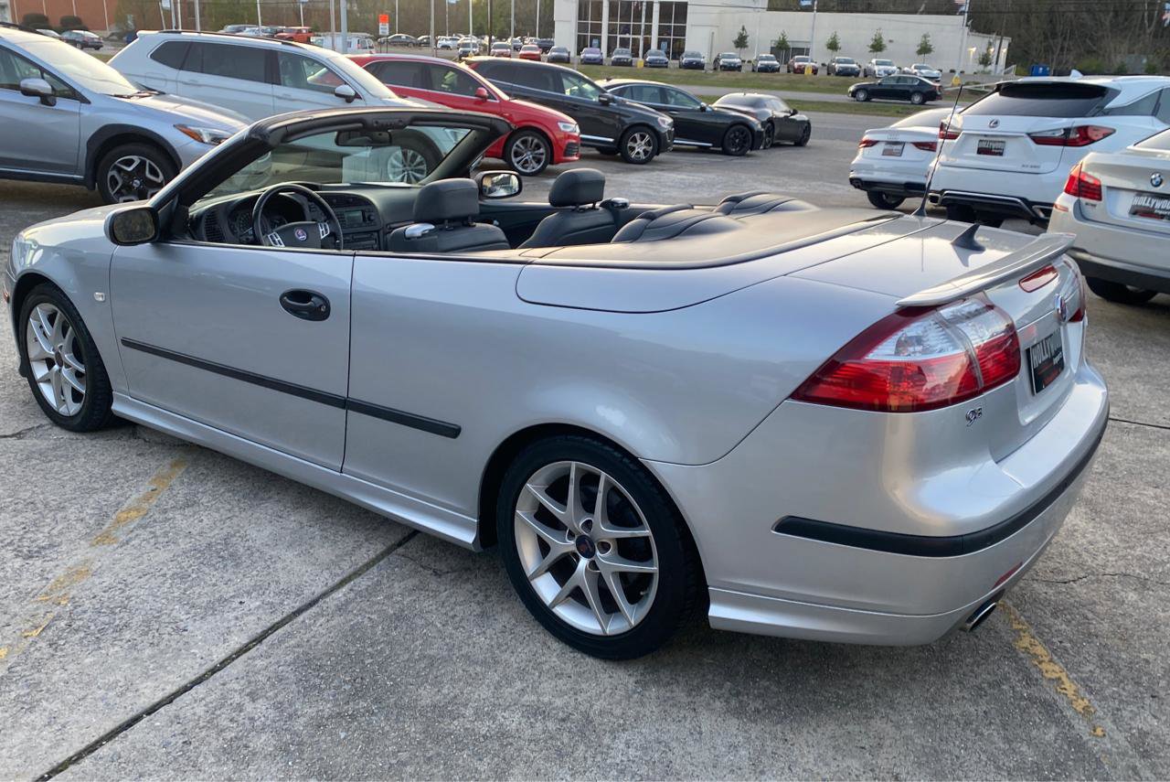 Used 2004 Saab 9-3 Aero FWD image 4